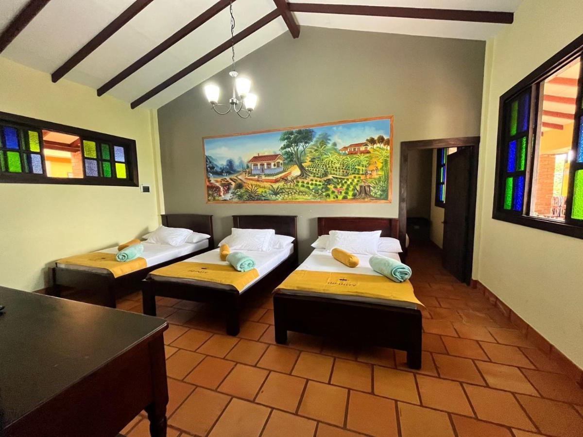 Hotel Campestre Los Mangos Quimbaya Zewnętrze zdjęcie