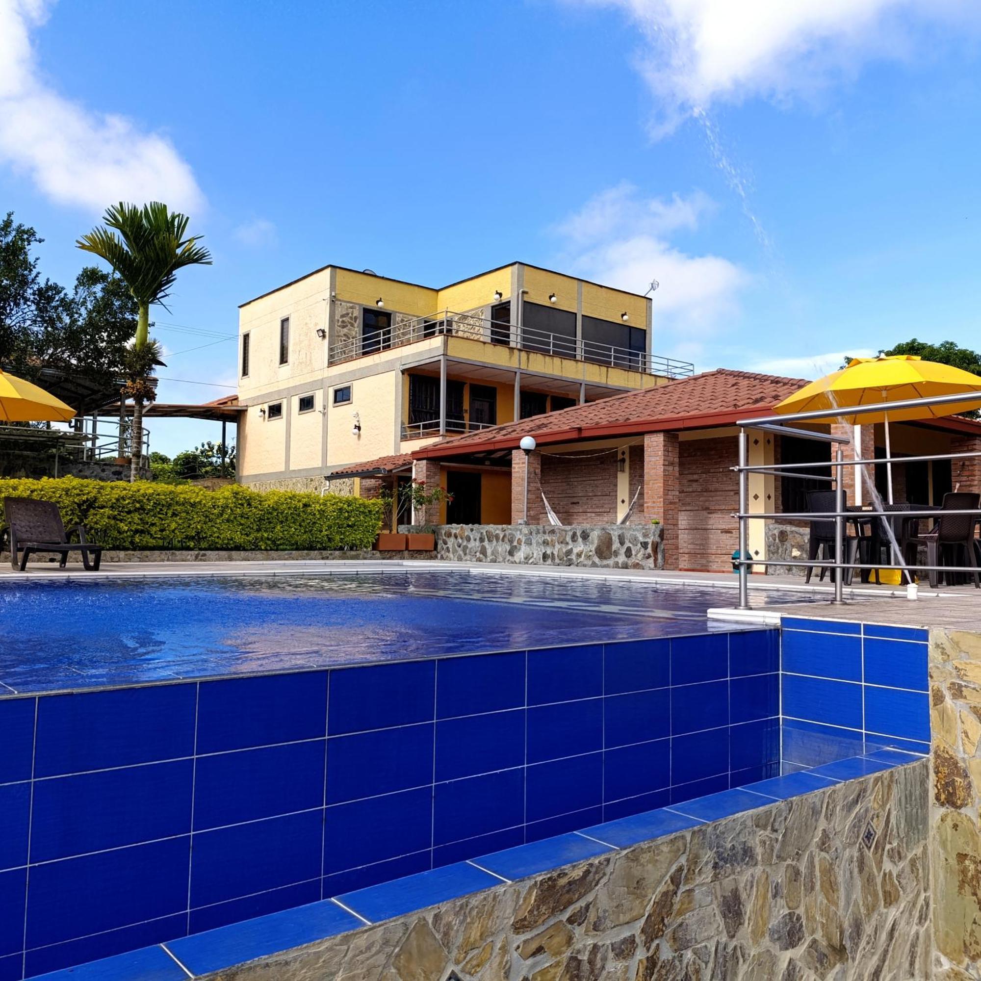 Hotel Campestre Los Mangos Quimbaya Zewnętrze zdjęcie