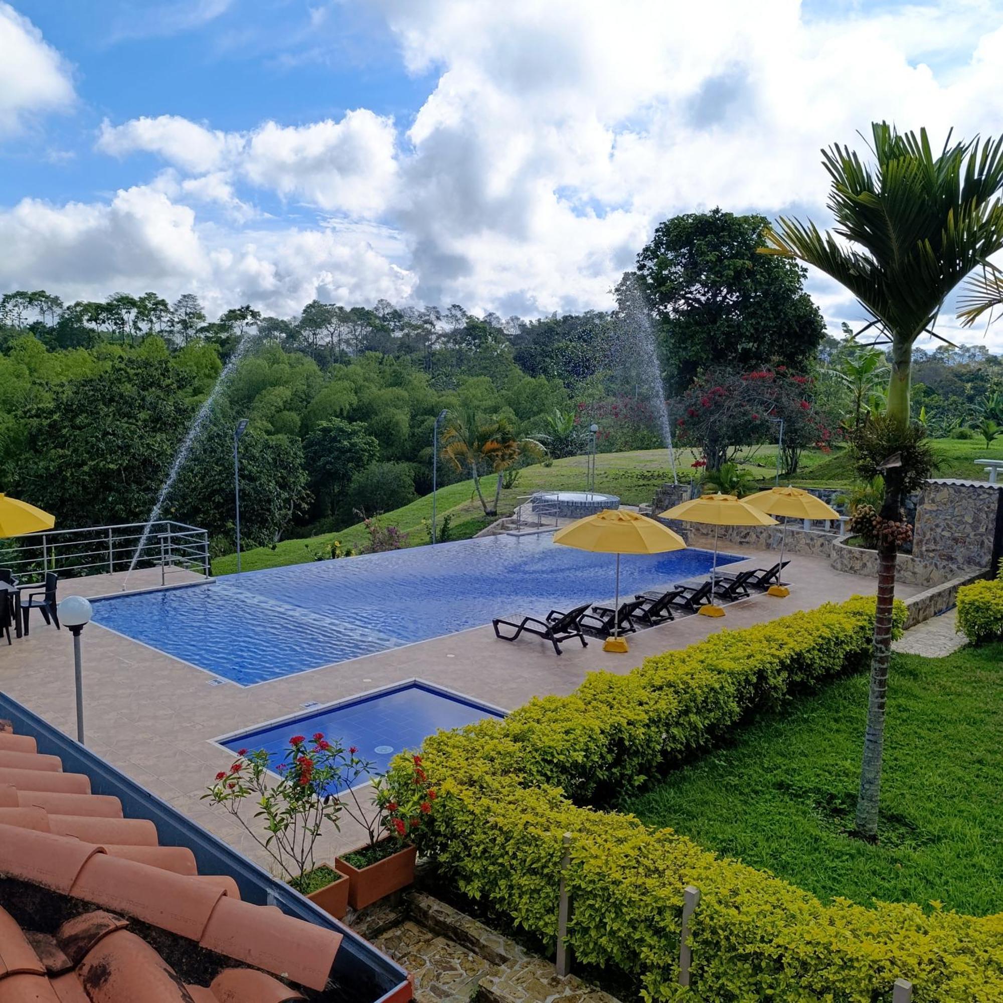 Hotel Campestre Los Mangos Quimbaya Zewnętrze zdjęcie