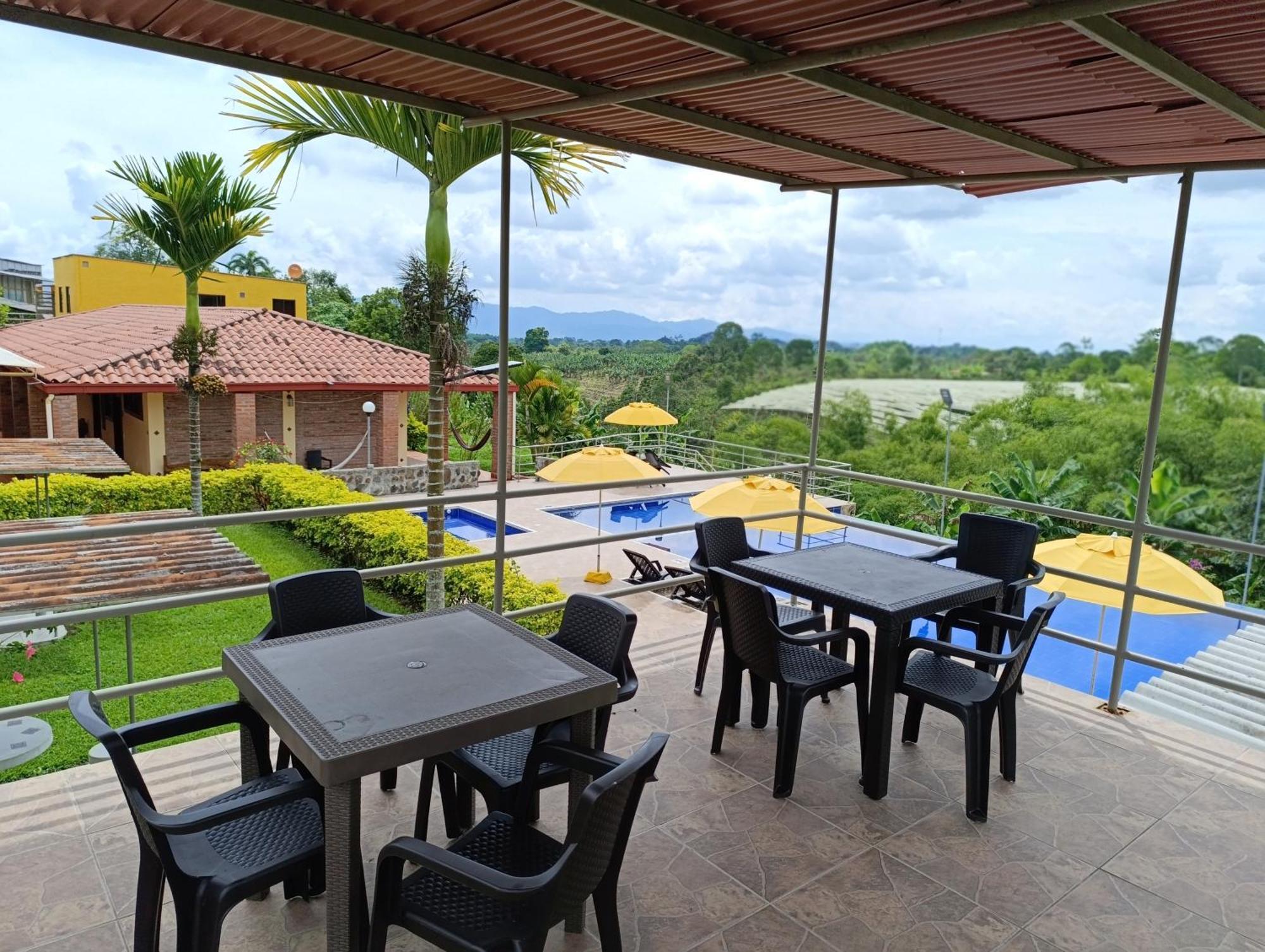 Hotel Campestre Los Mangos Quimbaya Zewnętrze zdjęcie