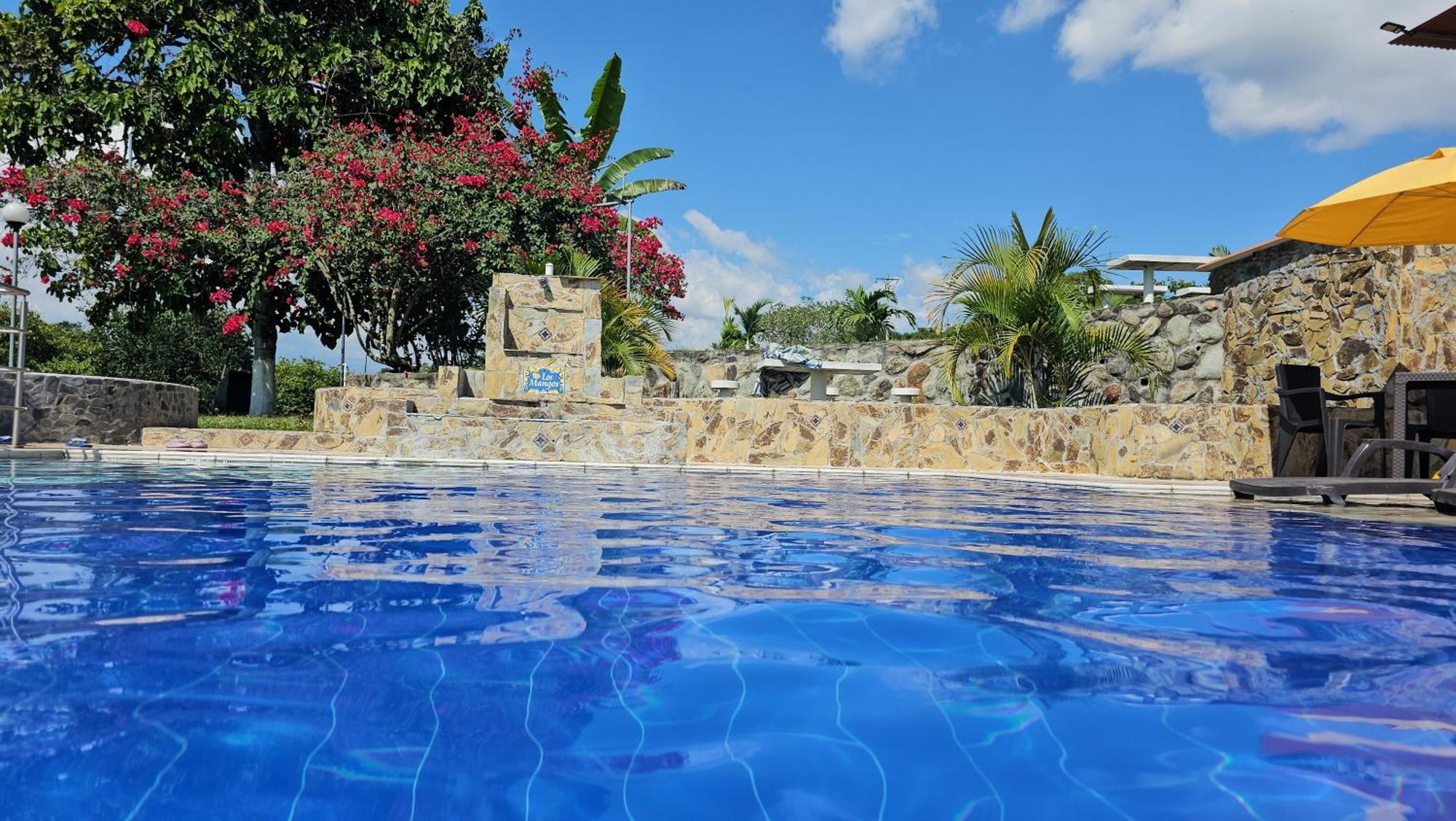 Hotel Campestre Los Mangos Quimbaya Zewnętrze zdjęcie
